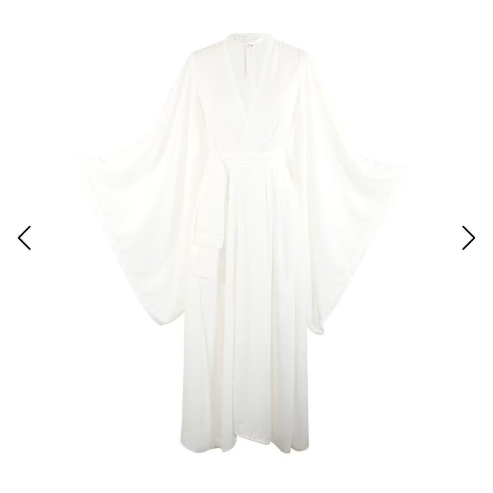 Jennafer Grace Ivory Sheer Kimono - Picture 12 of 14